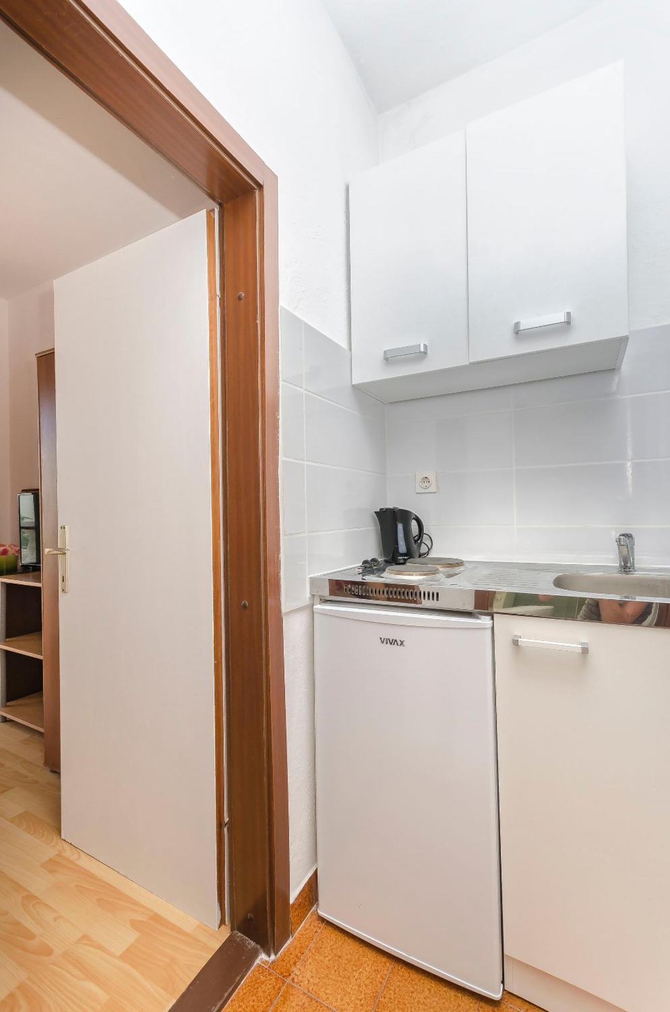 Apartment And Rooms Artina Vodice Exterior photo